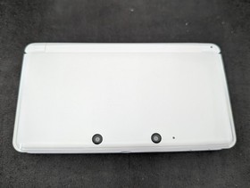 B3299 Nintendo 3DS console Pure White Japan w/memory 2GB pen x