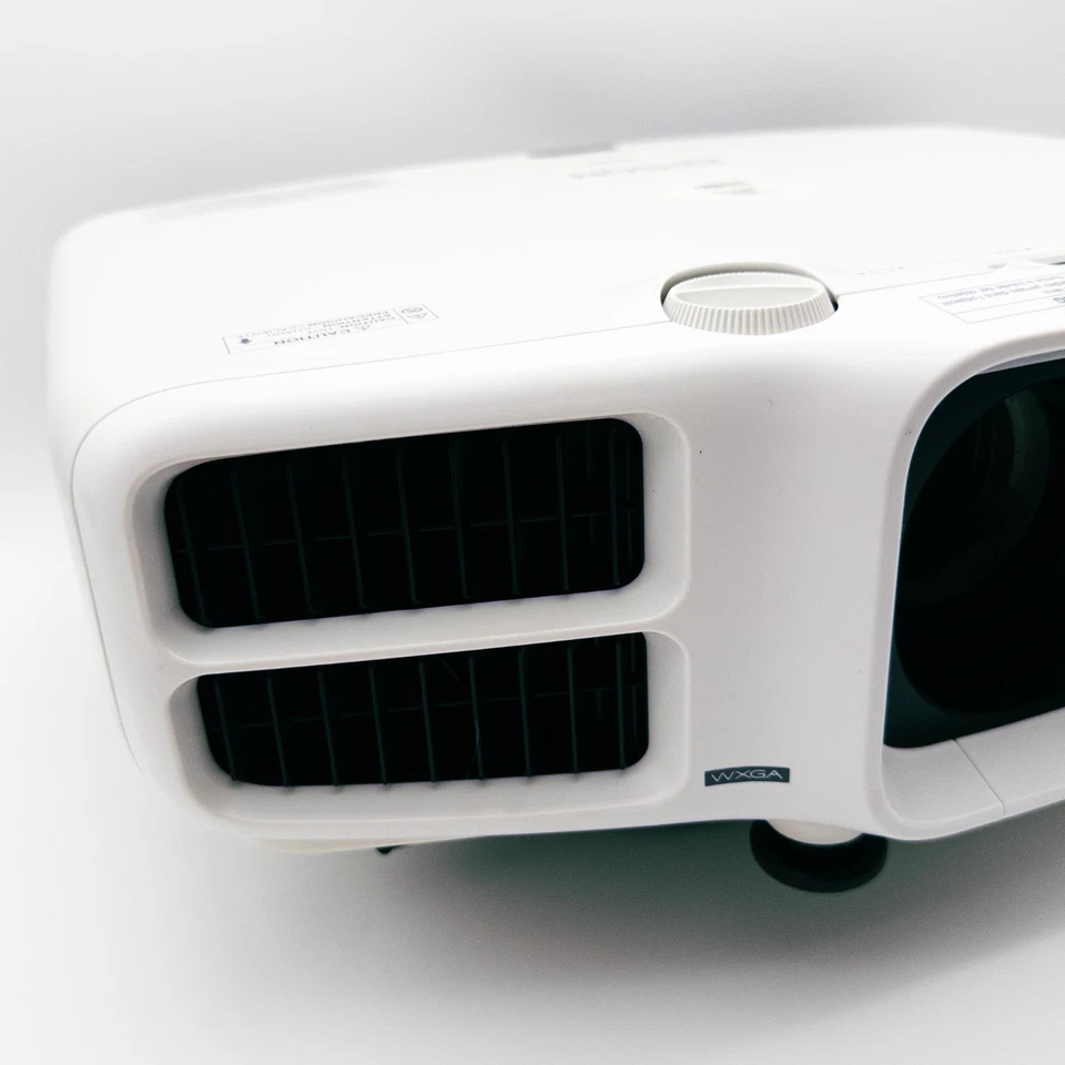 Epson PowerLite Pro G6070W 3LCD Tested Powers On Lamp Works No Lens Parts Repair - Image 4 of 4