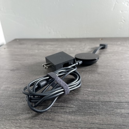 Google Chromecast 2nd Generation NC2-6A5 1080p Portable Media Streamer - Picture 4 of 5