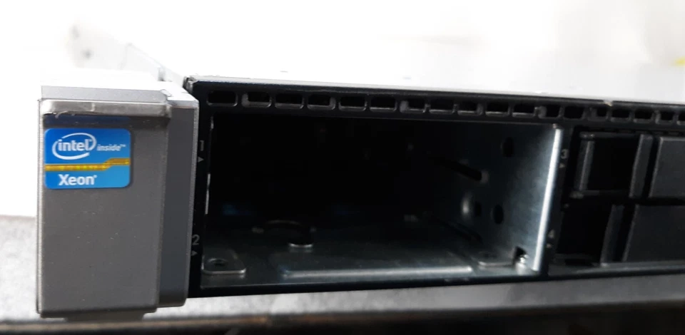 HP ProLiant DL360P GEN 8 Server NO RAM+HDD w/ 2x E5-2640 Proc + 2x HP 460W PSU - Image 2 of 4