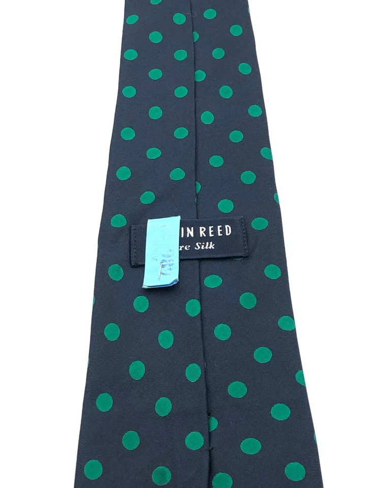 Austin Reed Tie - Pure Silk – Dark Blue & Green Spots - Made in England - 9cm - Imagem 4 de 4