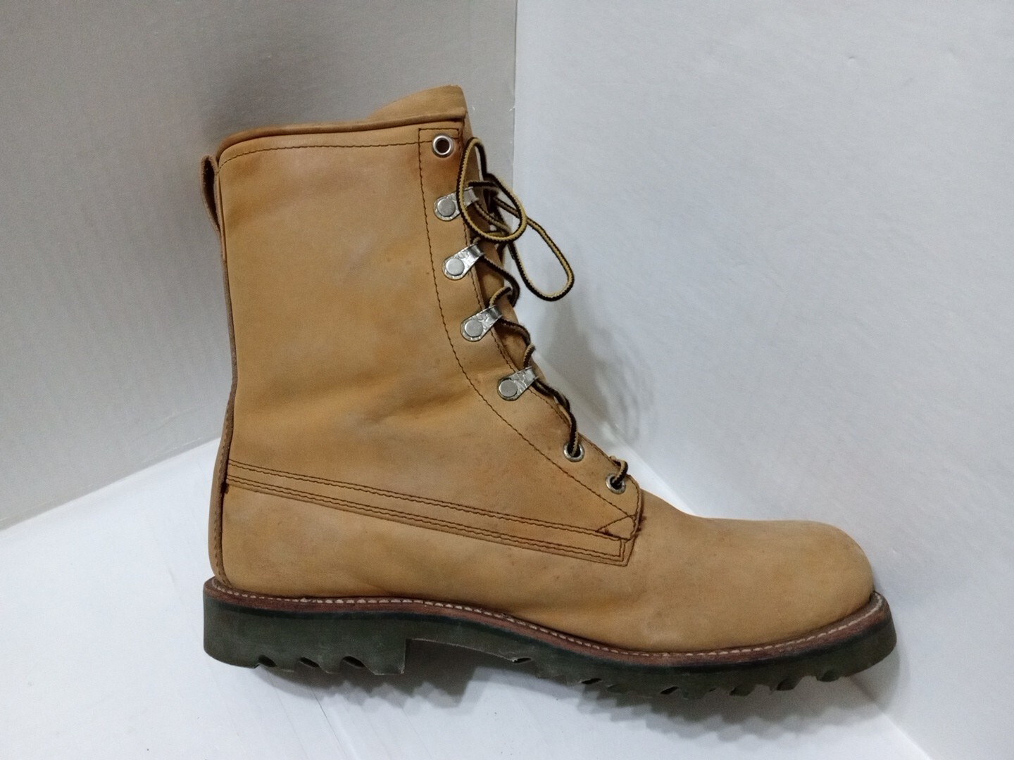 Chippewa Original Work Boots Chemigum Soles Size 9.5 B