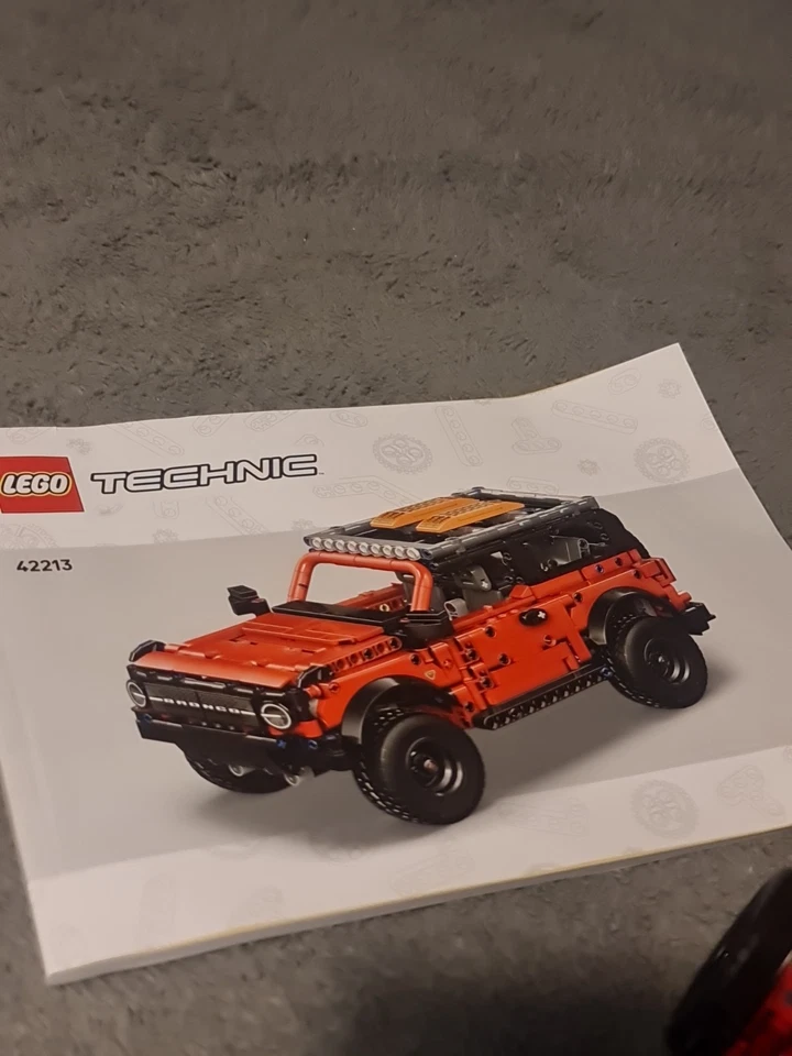 LEGO Technic 42213 Ford Bronco SUV, photo 4 of 4