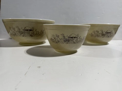 Vintage Pyrex Forest Fancies Mushroom Mixing Bowls 401 402 403 Set of 3