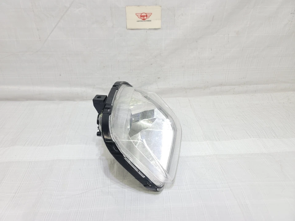 2014-2017 Kia Rondo Fog Light Lamp Passenger Right Side OEM 92202A4000 - Image 3 of 4