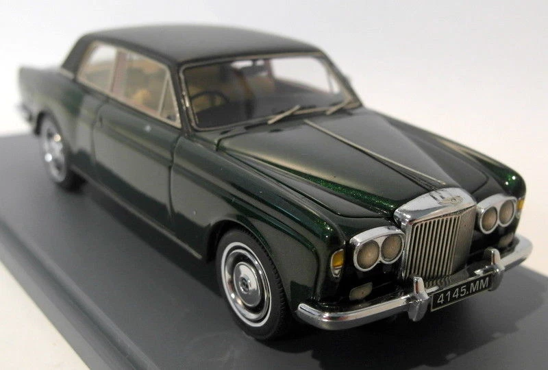 Neo 1/43 scale resin 23N17N Bentley Corniche metallic green FAULTY - Image 4 of 4