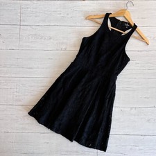 Lulus Dress Womens Size Small Black Daisy Date Lace Skater Floral A Line Floral