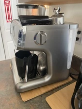 Ultima Cosa Presto Bollente Espresso Machine With Frother Coffee Grinder A