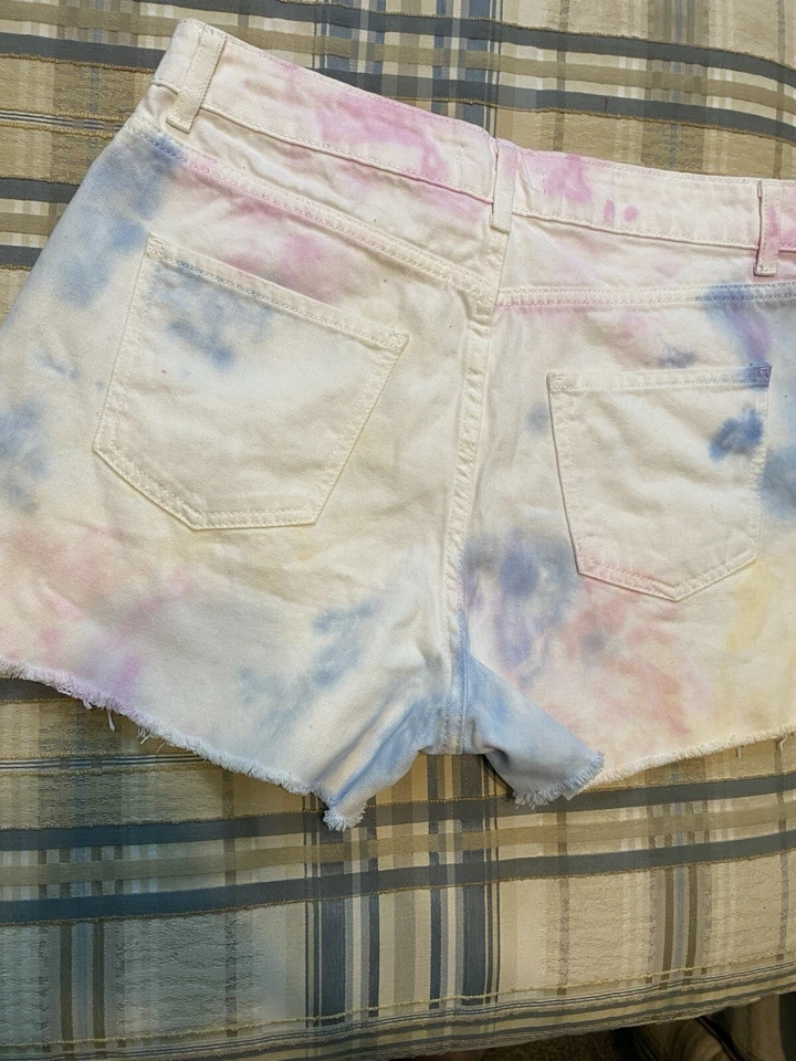 Glo Fashion Size 28 Waist Pastel Tie Dye Shorts  - Image 2 of 3