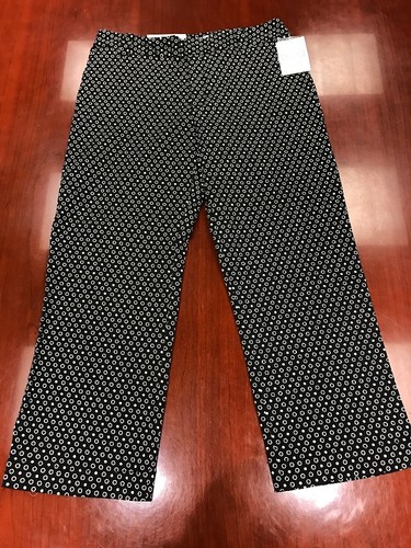 Merona Contour Fit Ebony Print Crop 