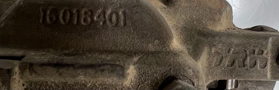 08-16 Dodge Caravan Pinza delantera derecha lado pasajero pistón único OEM 68003707AC Foto 3 de 4