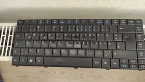 Tastatur vonLaptop Acer Travel Matte Timeline X 8372T