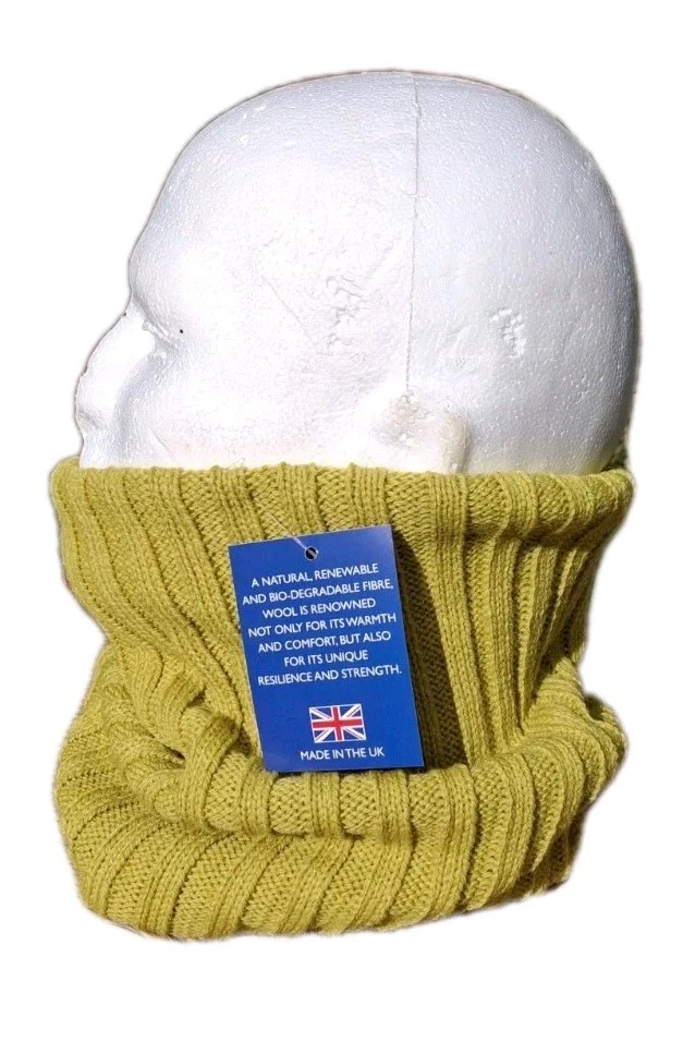 Merino wool neck warmer/snood - 100% Merino wool - Made in the UK with UK Wool
Opens in a new window