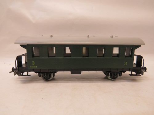ESF-40677	Piko H0 Personenwagen 85303 3. Kl., guter Zustand | Zustand: Gebraucht
