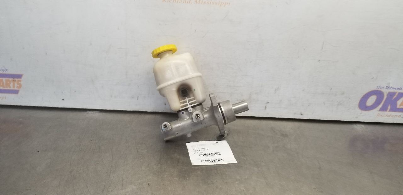 17 DODGE RAM 1500 BRAKE MASTER CYLINDER WITH RESERVOIR