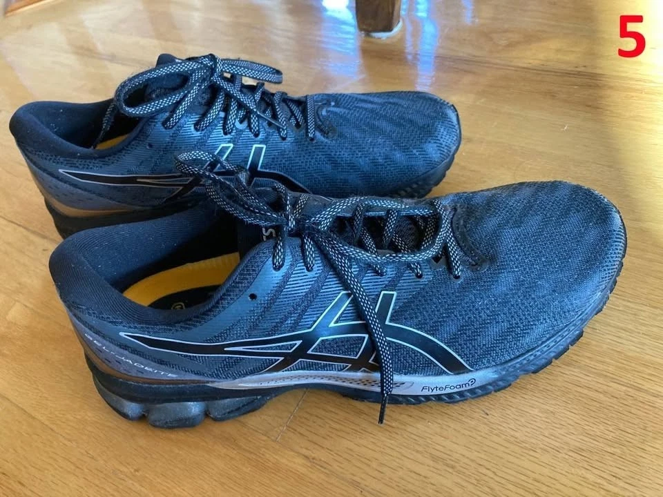 Scarpe da corsa sportive Asics Gel Jadeite da uomo taglia 12 antracite sneakers