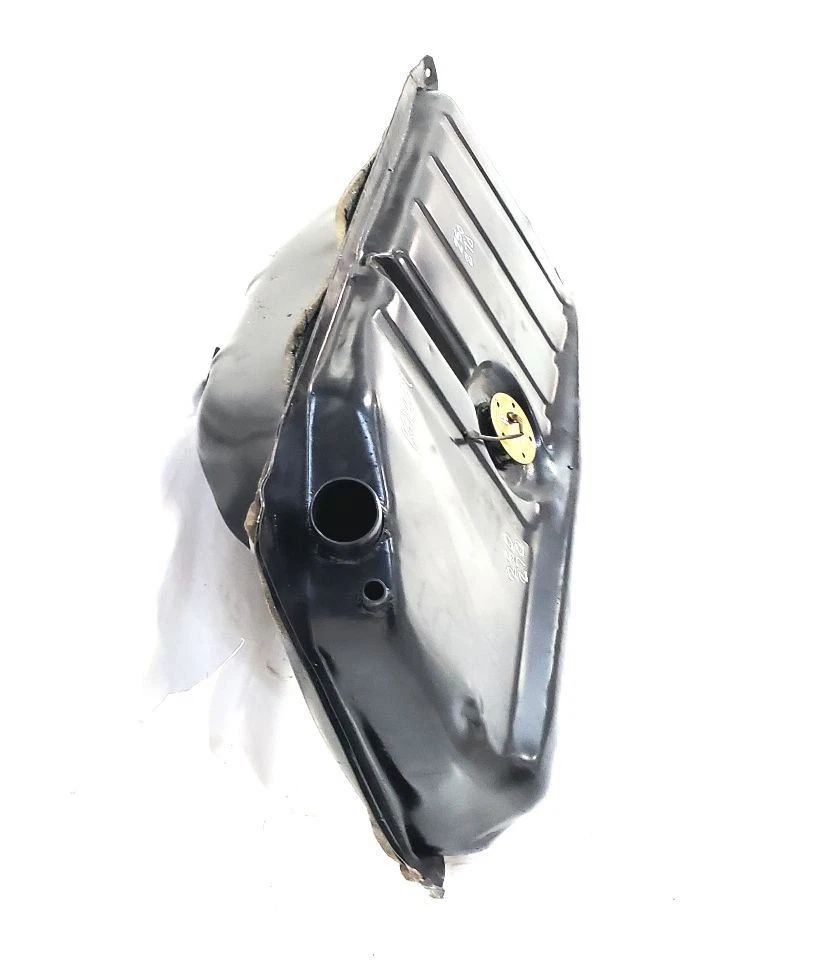 1968 1974 Volkswagen Karmann Ghia 1600 OEM tanque de combustível completo com remetente  - Imagem 4 de 4