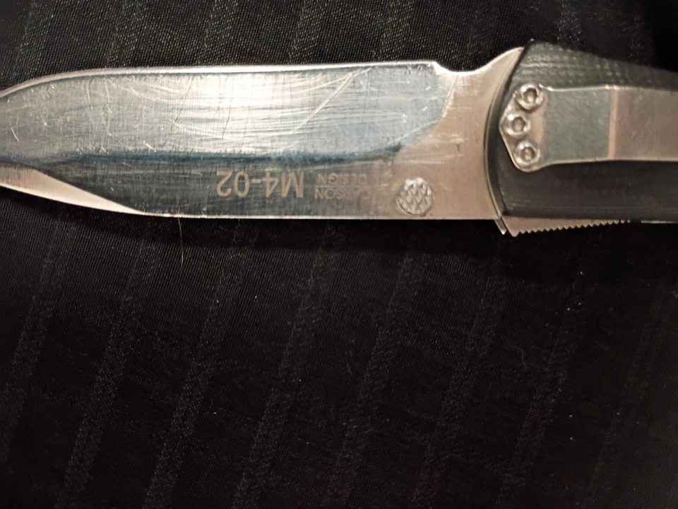 Cuchillo Plegable CRKT M4-02 Carson Mango Hueso Blanco M4-02 Foto 3 de 4