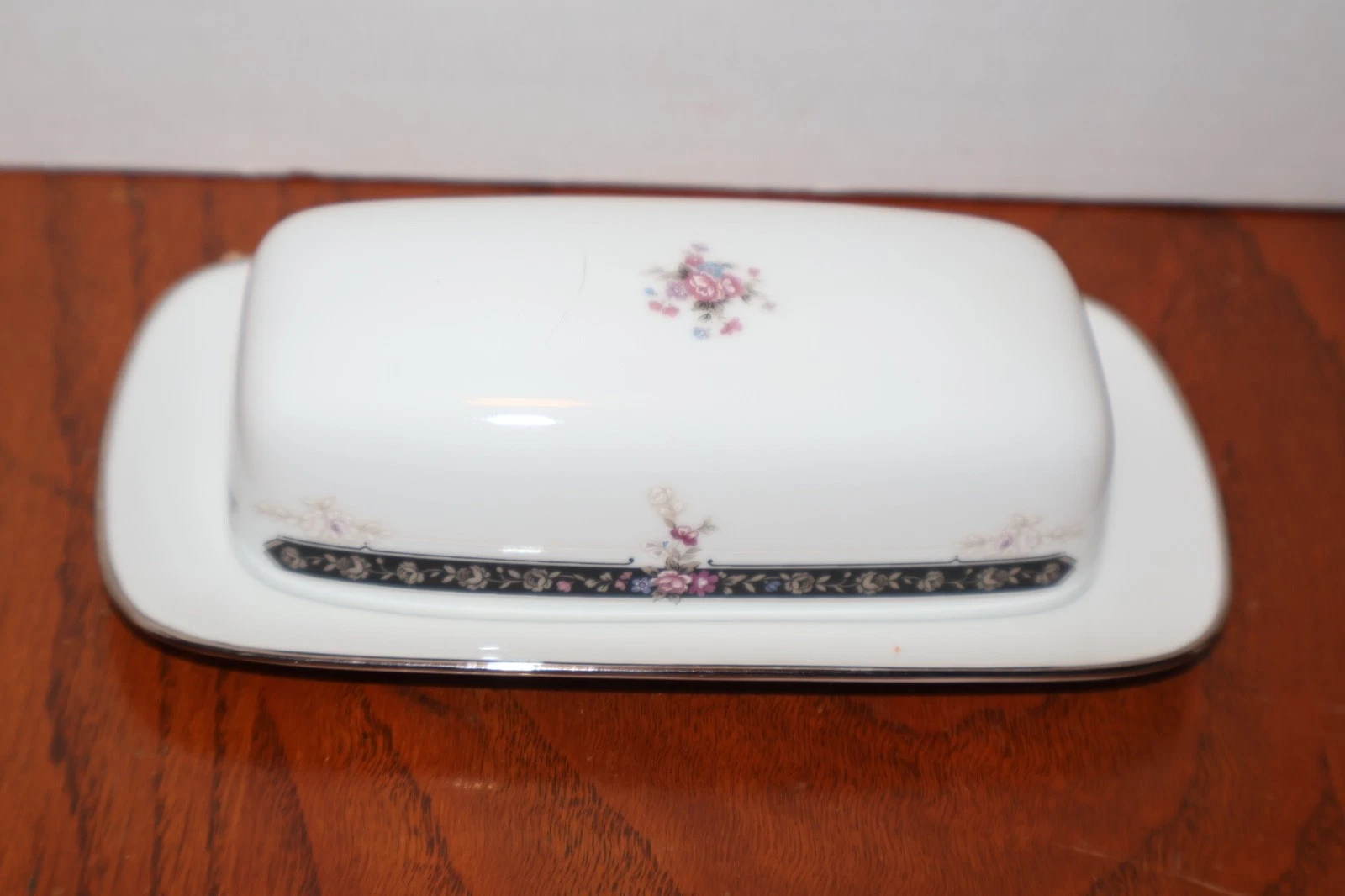 Royal Prestige Midnight Mood floral Covered Butter Dish (1/4 lb) rare HTF