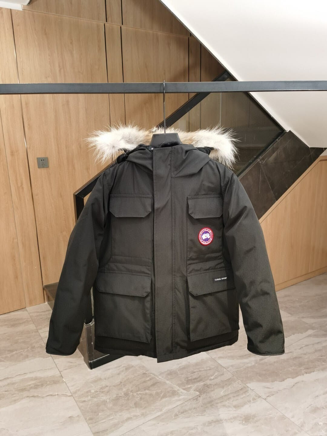 Size XS = 120cm Canada Goose kids jacket - black thumbnail 3