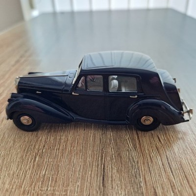 Lansdowne Models LDM 64a 1951 Bentley Mk VI  Midnight Blue  Ivo Peters