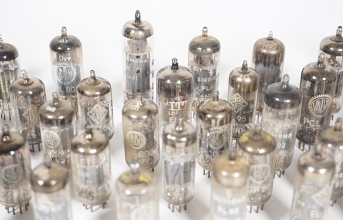 Lot De 50 Radios À Tubes Vintage Valvo Philips Siemens PL 95 EF 86 ECC 83 Etc. - Picture 8 of 12