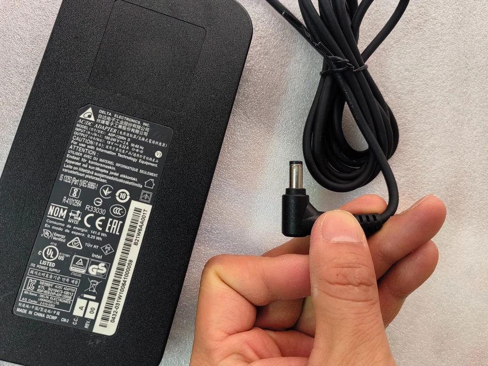 Cargador Original Para Intel NUC NUC11TNK Mini PC 120W Delta 19V 6.32A ADP-120RH D Foto 3 de 4