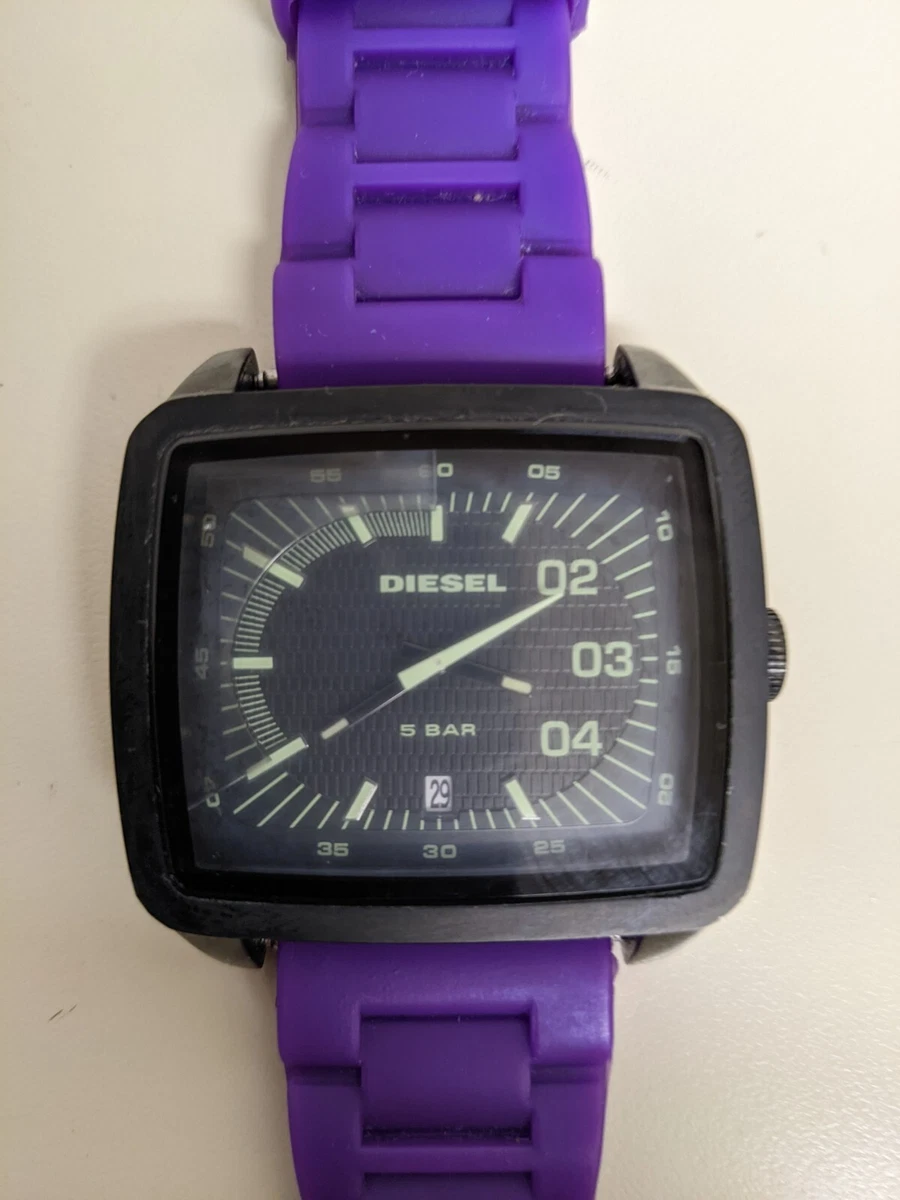 Vintage Diesel DZ 1335 Square Face Designer Watch with