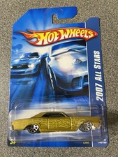 Hot Wheels Buick Riviera Diecast Car 1:64 Gold 1967 2007 All Stars Unopened Box