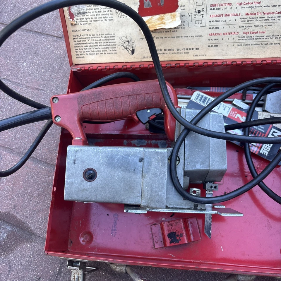 Serra elétrica vintage Milwaukee 6282 resistente SawZitt Jig Saw EUA - Imagem 4 de 4