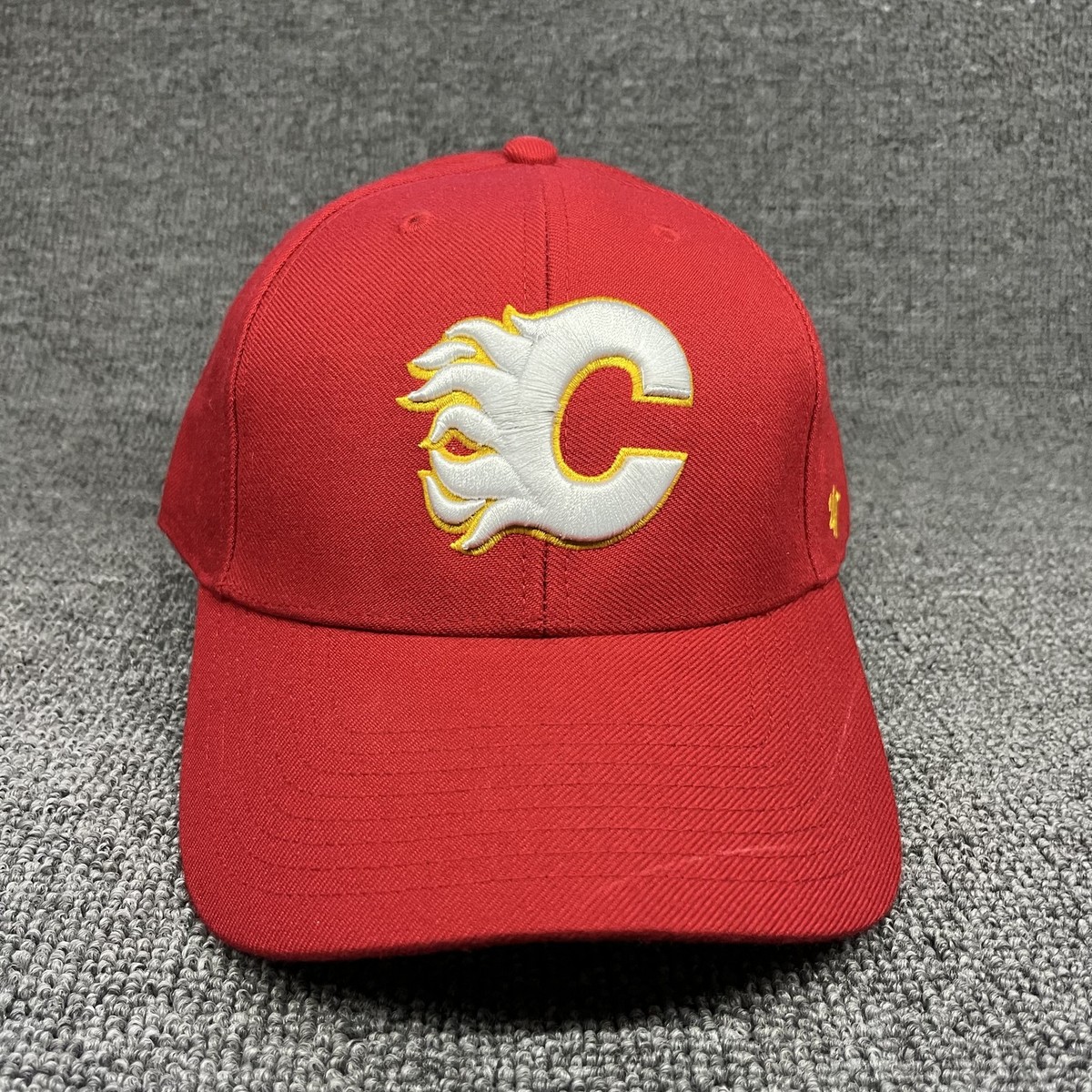 Calgary Flames '47 Brand MVP Hat Red Adjustable Hook & Loop Strapback NHL Cap