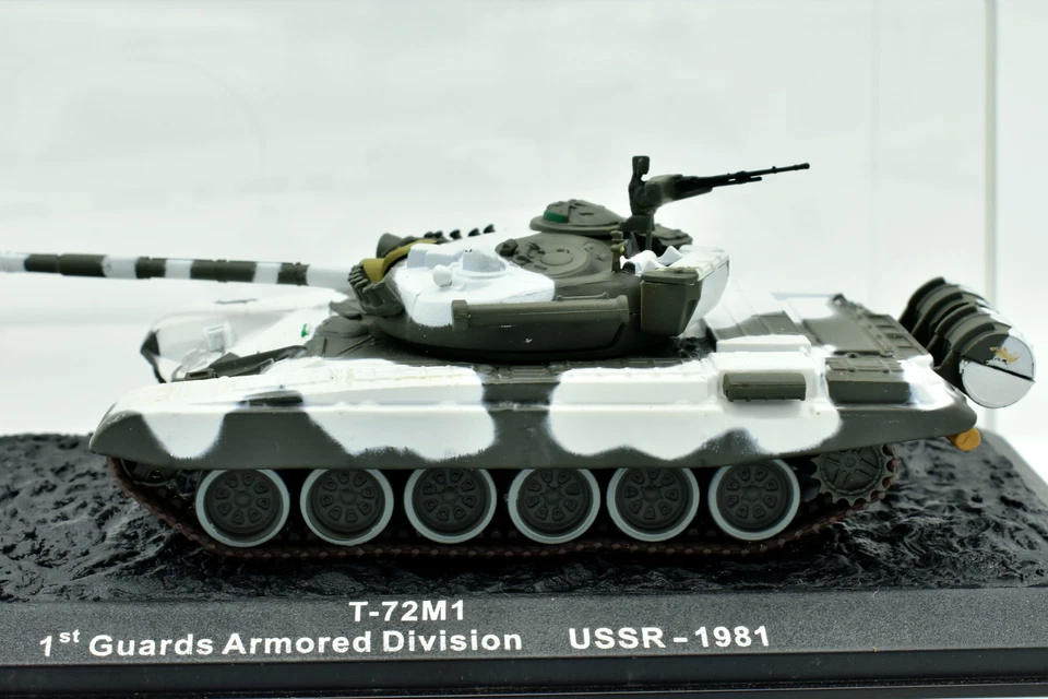 Modellini carri armati tank Panzer T-72M1 veicoli militari da combattimento - Immagine 4 di 4