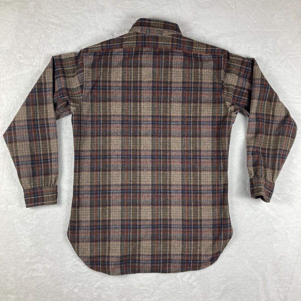 VINTAGE Pendleton Board Shirt Brown Wool Flannel Medium USA VINTAGE Pendleton Board Shirt Brown Wool Flannel Medium USA