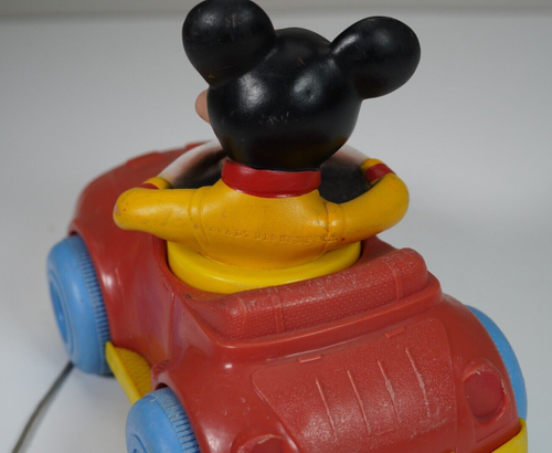 Vintage 1973 Walt Disney Mickey Mouse PULL MEE Kohner Bros Action Pull Toy - Picture 4 of 9