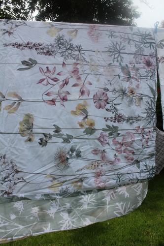 NB84d Dunelm King Duvet Set White Floral &Duck Egg 100% Cotton Reversible - Picture 3 of 7
