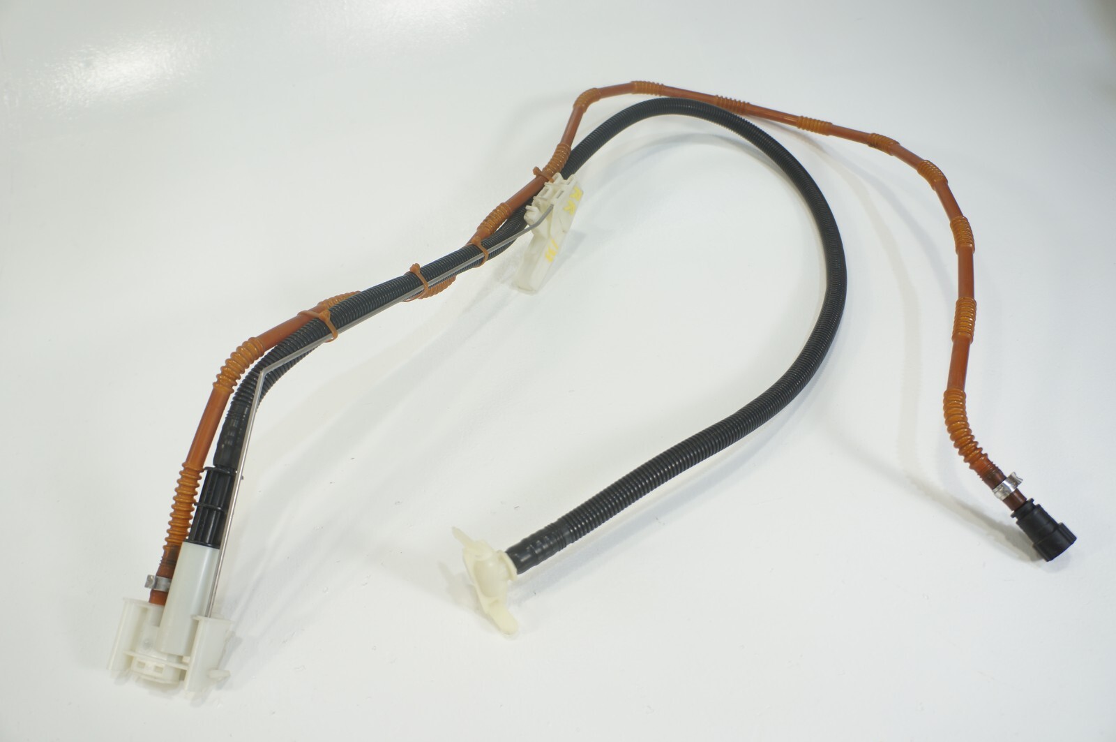 OEM 03-2010 Bentley Continental Flying Spur Speed Right Side Fuel Pump Line Hose