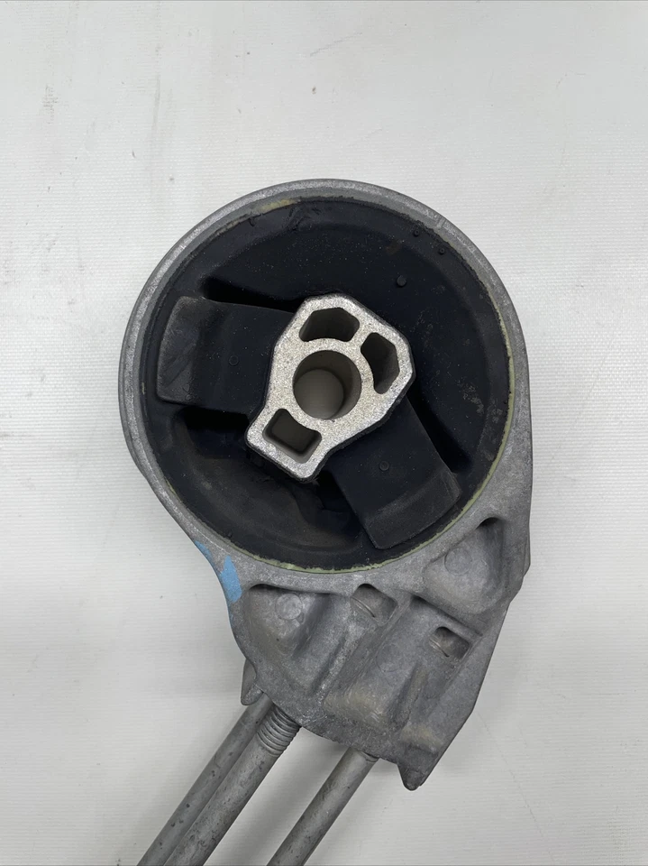 2007-2010 Chevrolet Cobalt Engine Mount OEM - Imagem 2 de 4