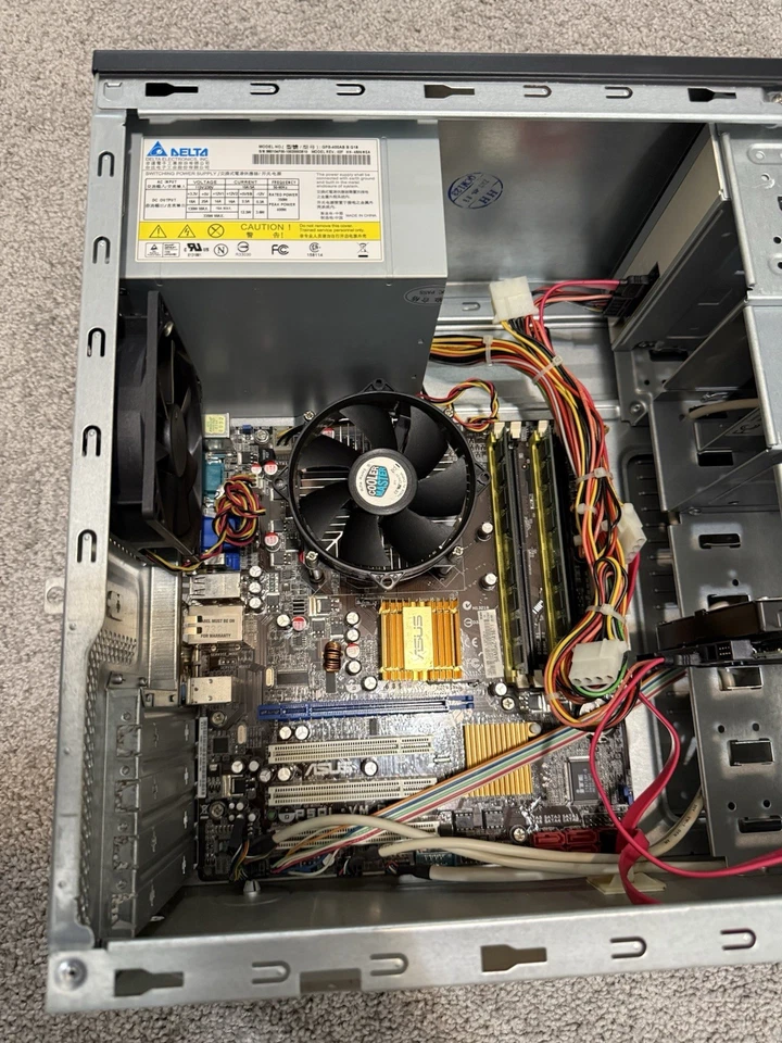 Old Desktop Pc - Image 2 of 2