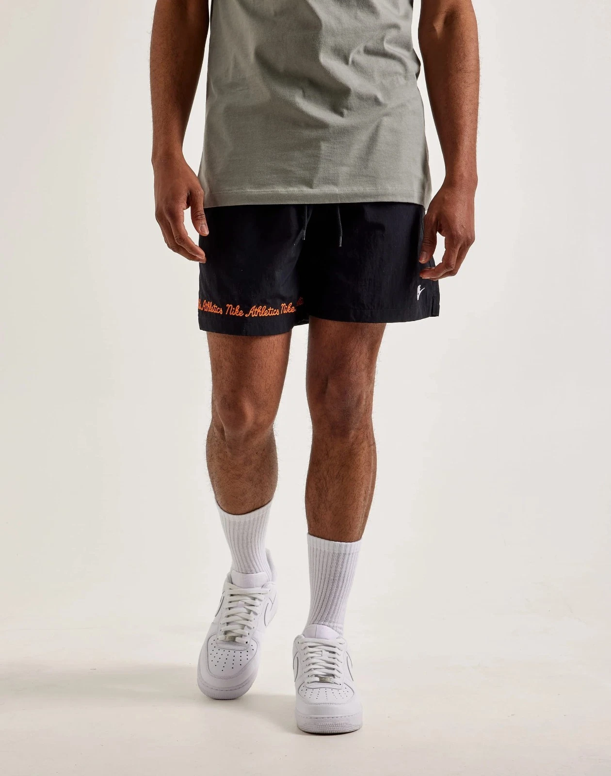 Nike Athletics Club Woven Black Flow Stitched Lined Shorts Men's 2XL FV5661-010