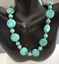 Southwestern Turquoise Howlite Gemstone Statement Necklace 18 Inches PRETTY