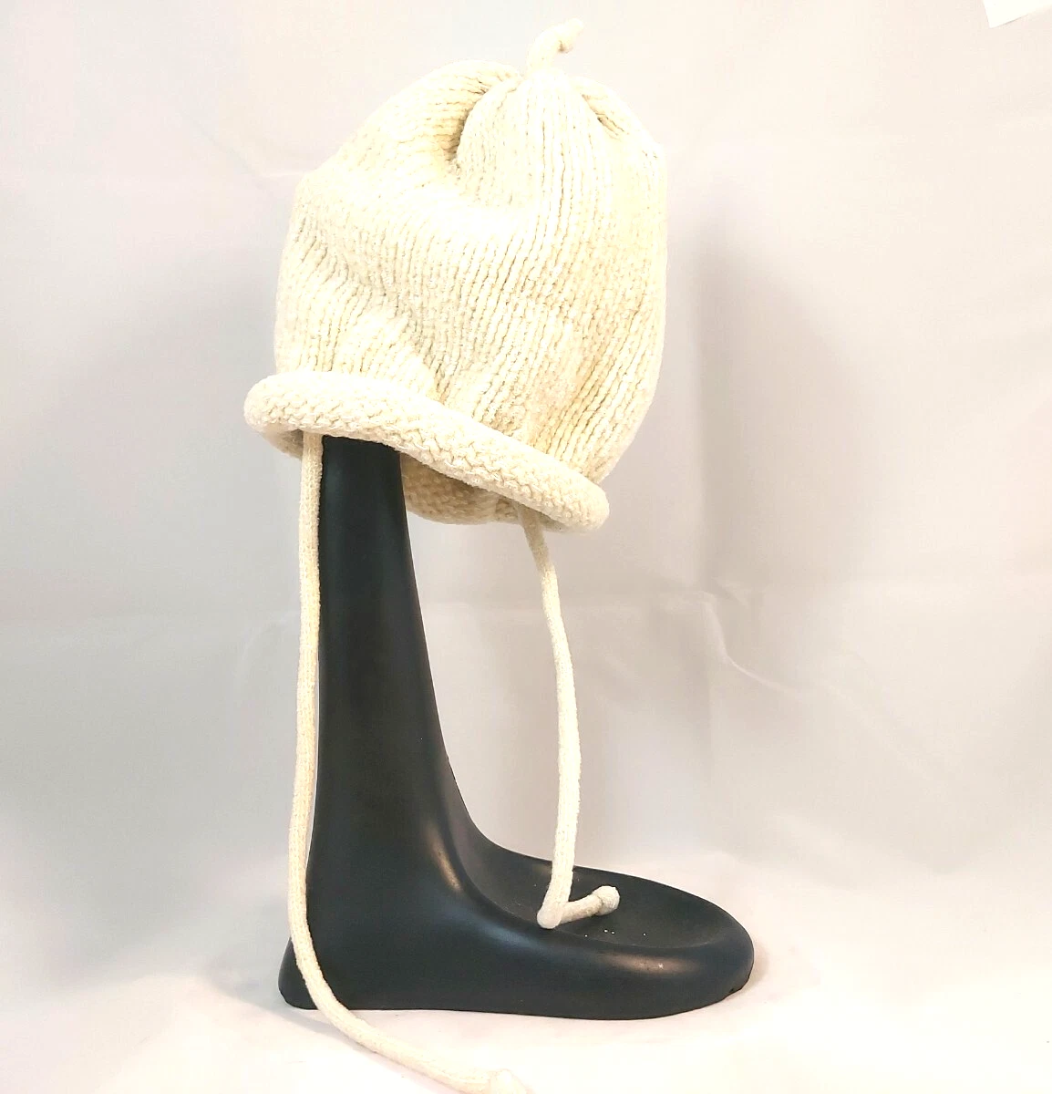 Vintage Honors baby Infant Cap, Hand Knitted White Cream color 80's