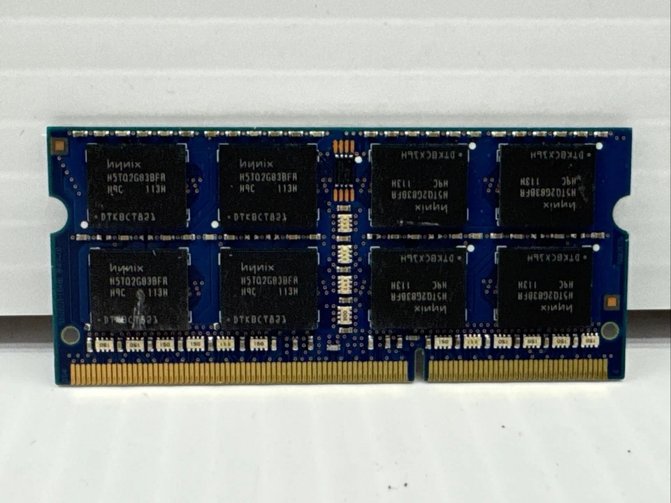 Hynix 4 GB SO-DIMM 1333 MHz memoria SDRAM DDR3 (HMT351S6BFR8C-H9) non testata - Immagine 3 di 4