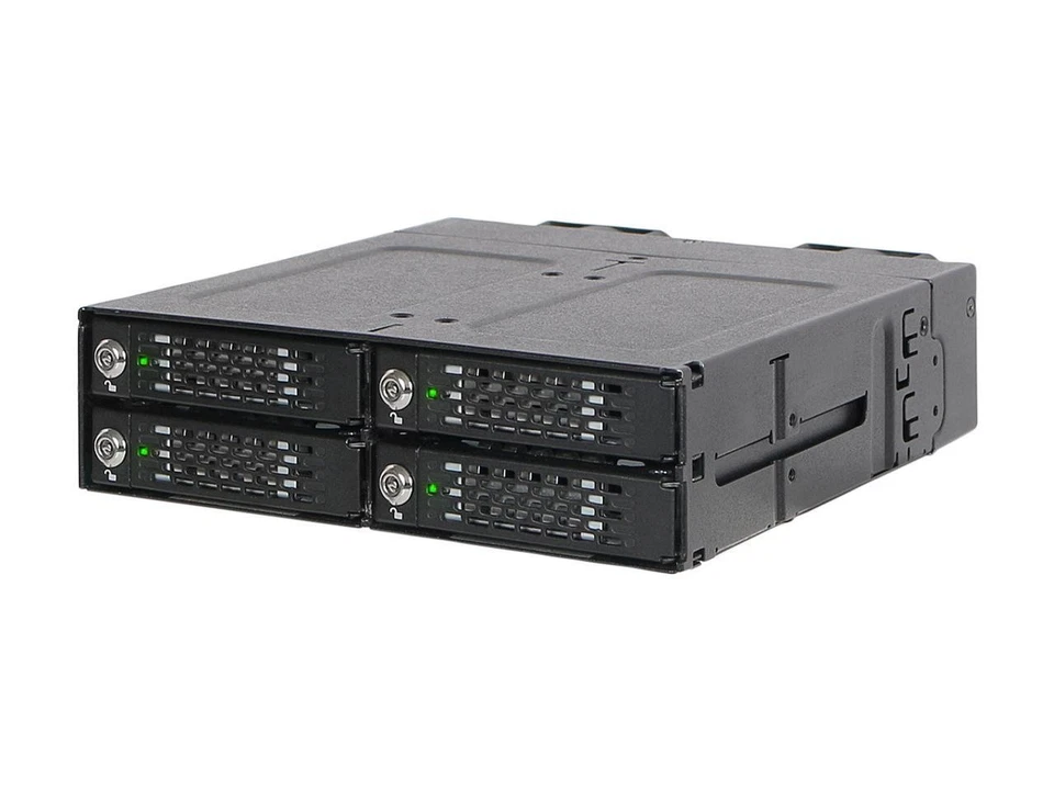 ICY DOCK ToughArmor MB720M2K-B Full Metal 4 Bay M.2 NVMe SSD Mobile Rack for - Image 3 of 4