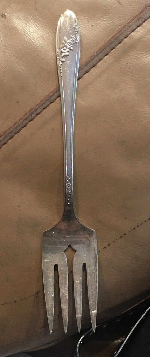 Oneida Super-cheap Community Tudor Silver Plate Fork Serving Silverplate Opening large release sale