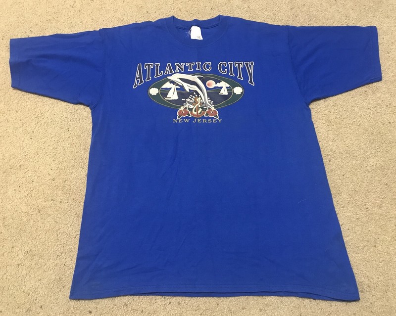 ATLANTIC CITY NEW JERSEY T-Shirt Size Large Blue Unisex - Dolphin - Boats