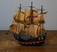 Dutch Mayflower Wooden Ship Galleon Holland Sail Boat MCM Carved Art Lamp Holder