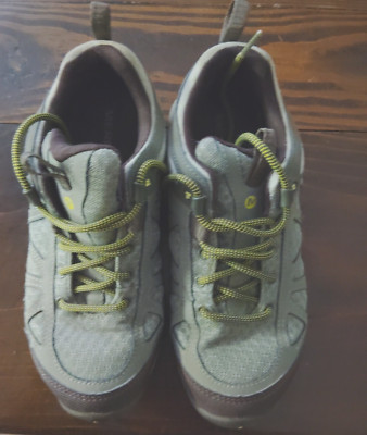 Merrell Performance Footwear Size 6 2204380