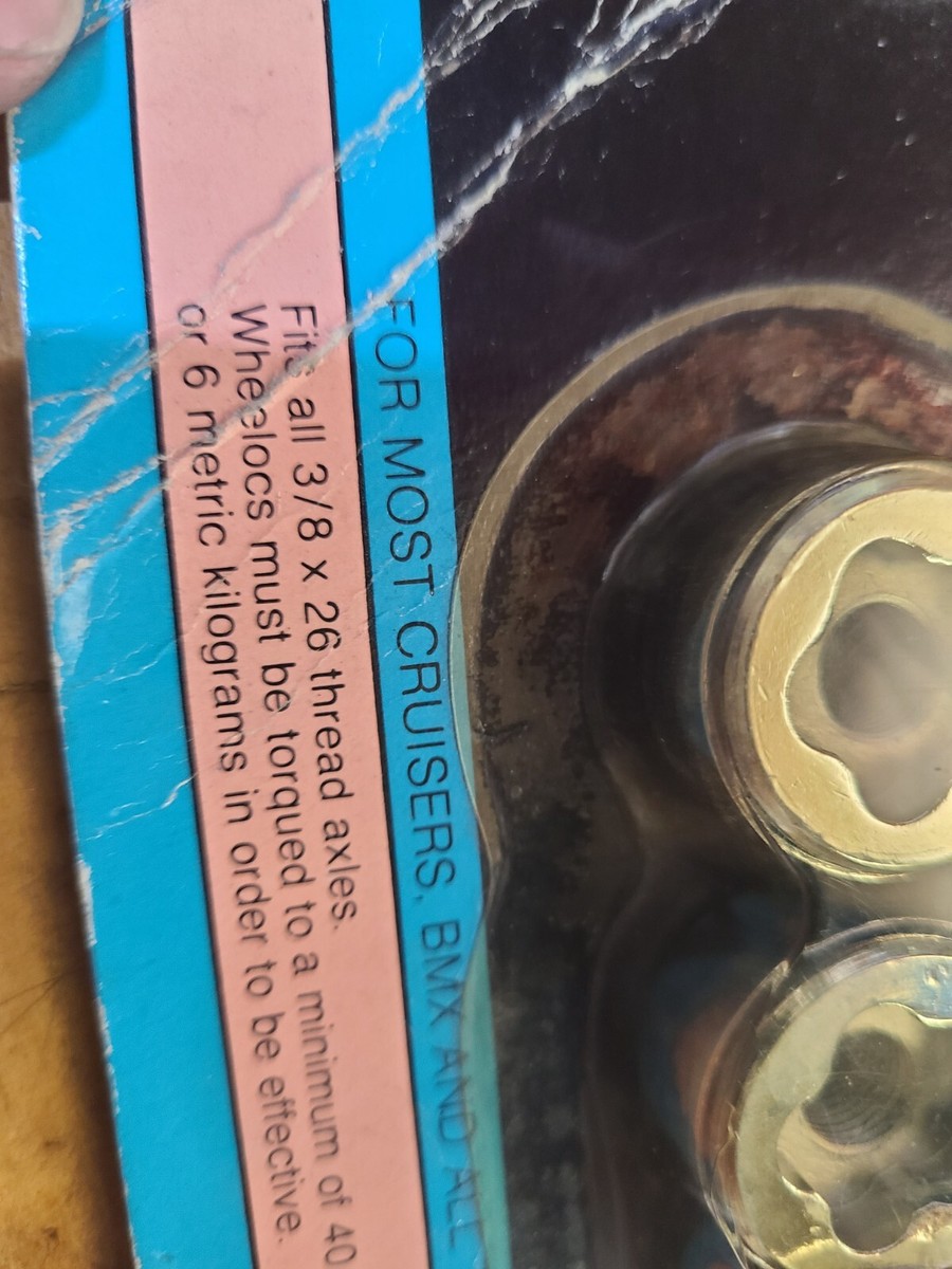 NOS OLD SCHOOL Jamis Peregrine SUNTOUR 3/8 X 26T AXLE NUTS LOCKS
