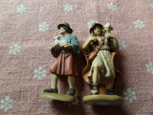 2 children painted wood undamaged 9 cm on base - Picture 1 of 3