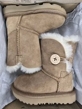Toddler Girl's Ugg Bailey Button II Chestnut Suede Boots 1017400T Size 6